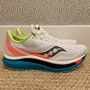 Saucony Endorphin Pro